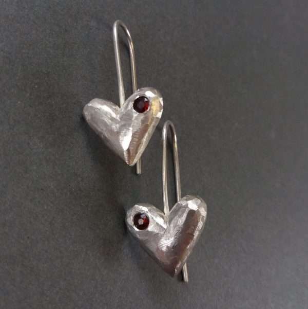 Silver, garnet heart earrings