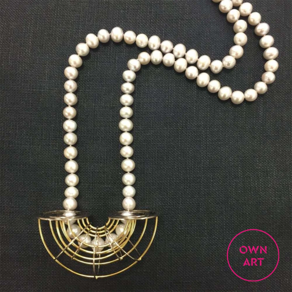 Omni-Directional Gold Pearl Necklace