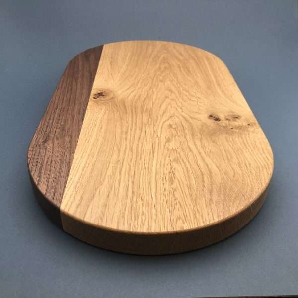 Lozenge sghaped wooden chopping board