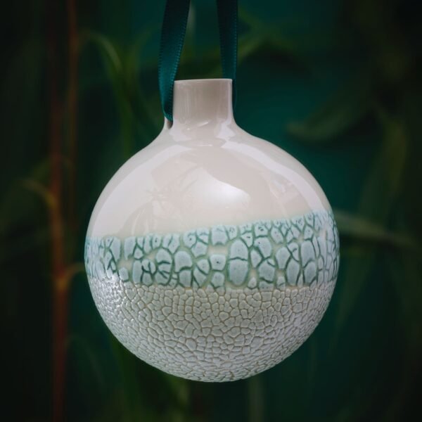 Crackle Bauble