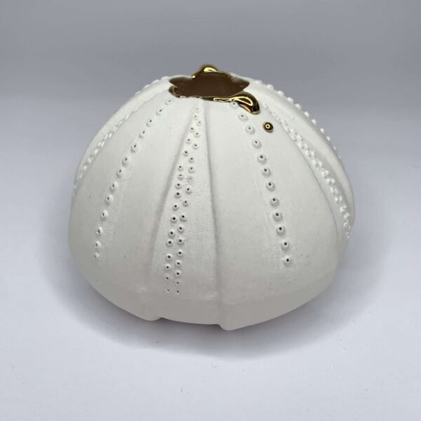 Porcelain Urchin Tea Light Gold Dribble