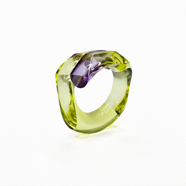 Ring faceted 8mm Lime / Violet