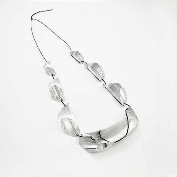 Necklace Faceted Clear