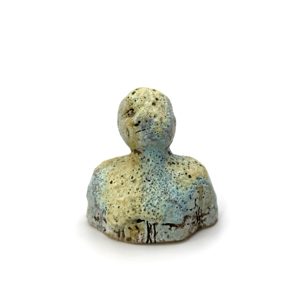 Queue bust in Turquoise and Yellow