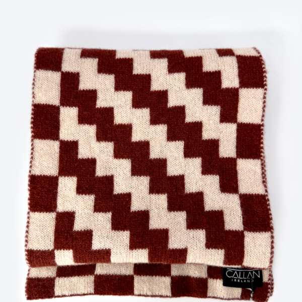Steps Pattern Scarf in Natural and Red