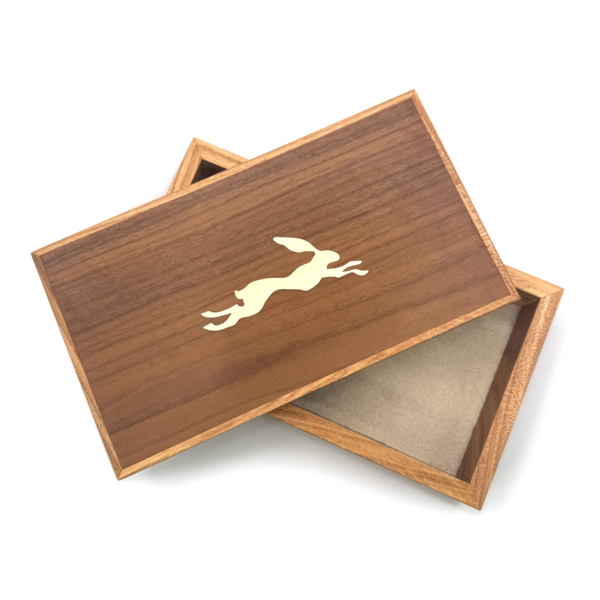 Small Box with Lift-off Lid, Running Hare