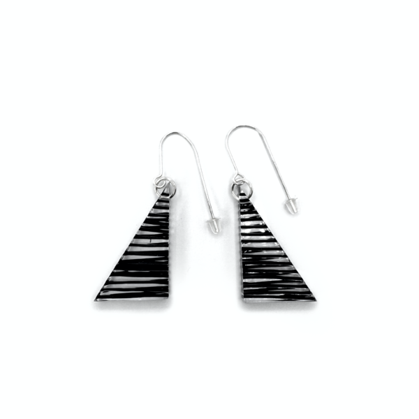 Swing Earrings, black