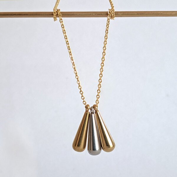 Kira Teardrop Trio Necklace