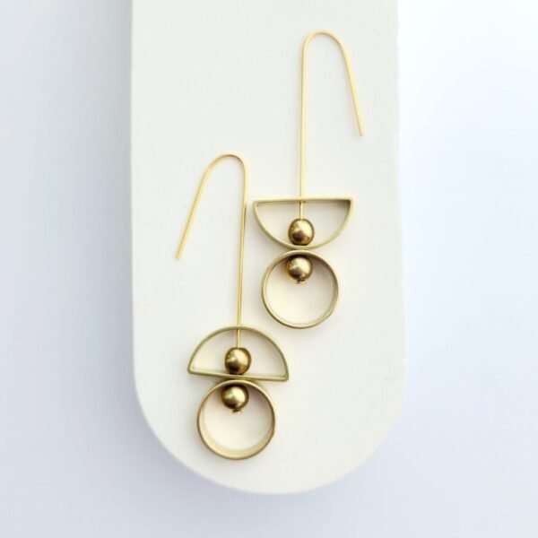 Consta Balancing Rings Earrings