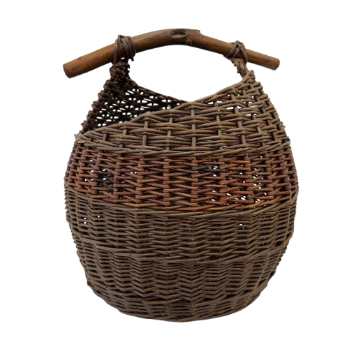 Round basket with foraged wooden handle