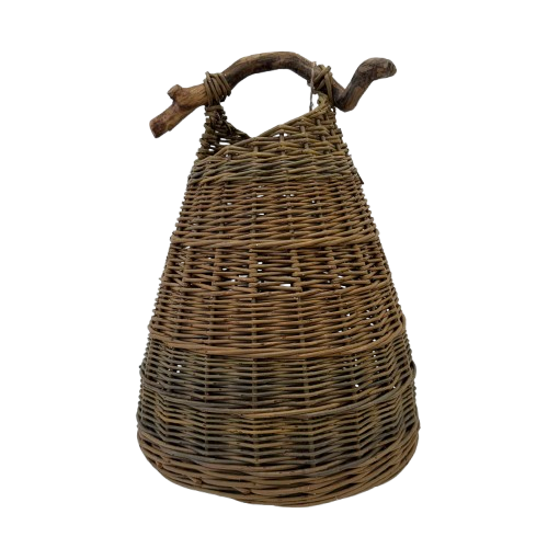 Basket with foraged wooden handle