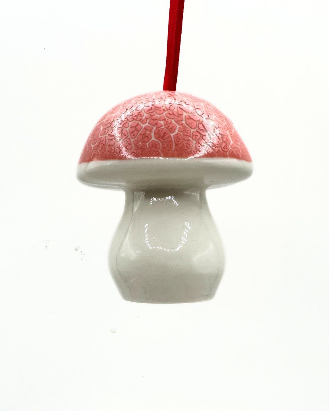 Crackle Mushroom Bauble (Pink)