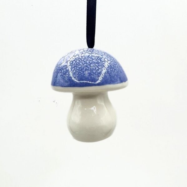 Crackle Mushroom Bauble (Blue)